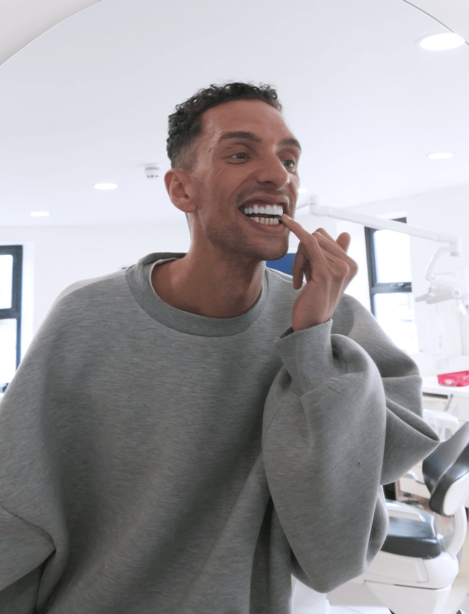 5 Ways Composite Bonding Can Instantly Refresh Your Smile in Bolton