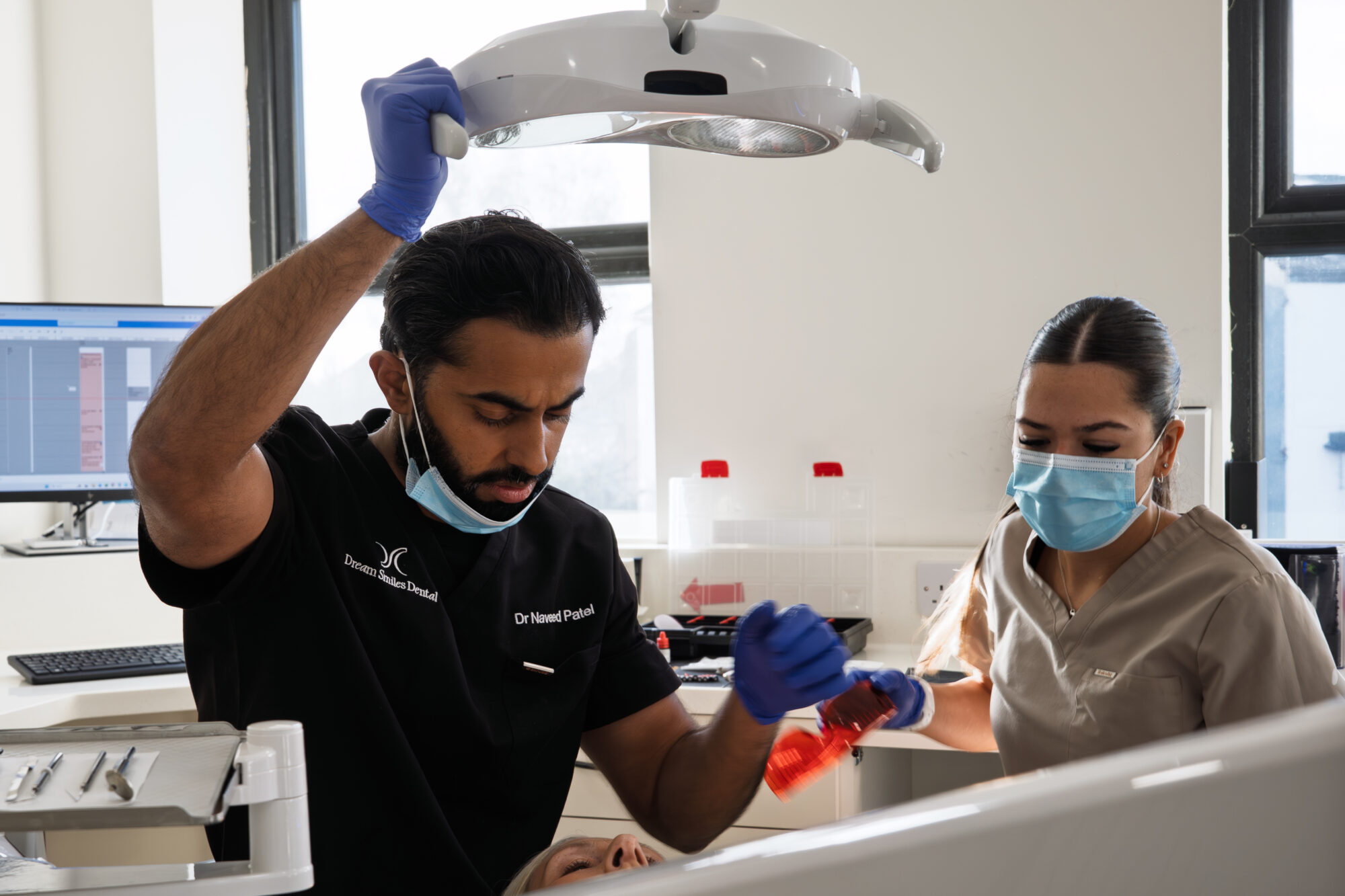 Straighten Up: The Modern Guide to Clear Aligners