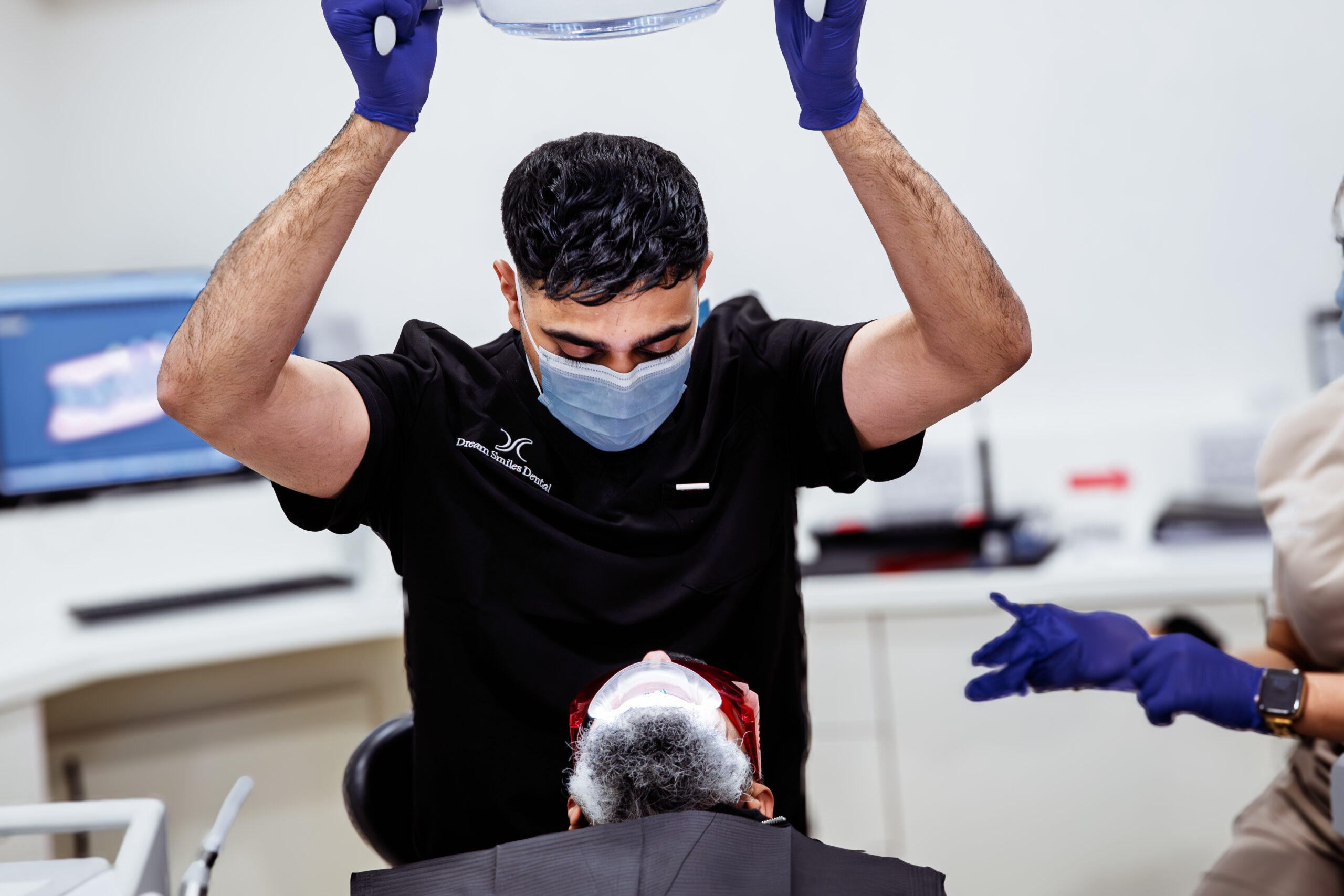 FREE DreamVeneers consultation with Dr Harris